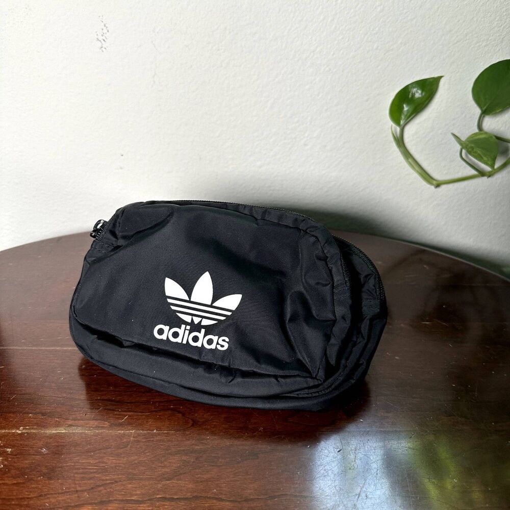 Adidas Originals Trefoil Black Waist Bag Fanny Pack Adjustable Strap Unisex